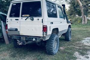 Jeep toyota bj70