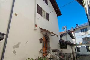 Casa unifamiliare, buono stato