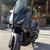 Yamaha x-max 125