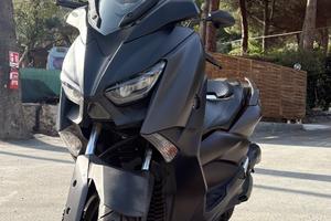 Yamaha x-max 125