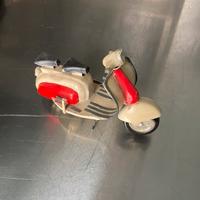 Modellino lambretta-vespa
