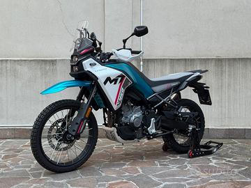 CFMOTO 450mt