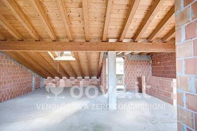 Villetta a schiera di 240 m² con più di 5 locali e