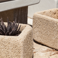 VASI IN PIETRA medie dimensioni