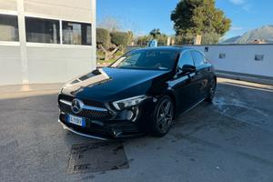Mercedes CLASSE A 180 allestimento AMG