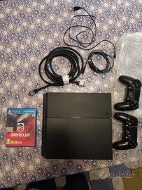 PlayStation 4 di seconda mano + gioco