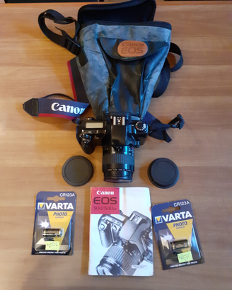 Fotocamera analogica reflex Canon EOS 500