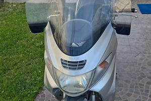 burgman 250 pezzi ricambio