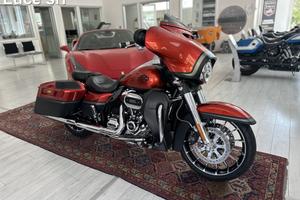 Harley-davidson Street Glide CVO FHLXSE