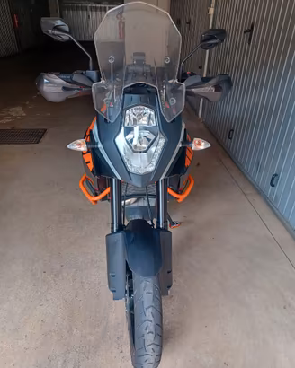 KTM 1050 Adventure