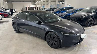 Model 3 LR AWD Highland - subentro leasing aziende