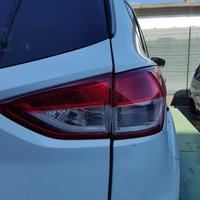 Fanale post dx int FORD KUGA del 2014