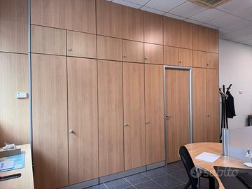 Parete attrezzata ufficio 446 x 322 (258) x 47
