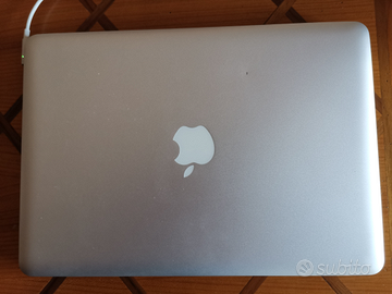 MacBook Pro 13" SSD 512Gb RAM 8Gb
