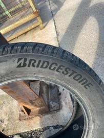 Bridgestone Blizzak LM005 205/60 R17