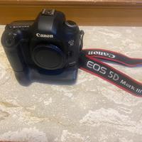 Canon Eos 5D Mark III