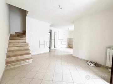 Appartamento di 90 m² con 4 locali e box auto dopp