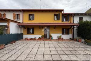 PORZIONE DI QUADRIFAMILIARE A BREDA DI PIAVE