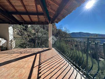 CASA INDIPENDENTE A PIGNA