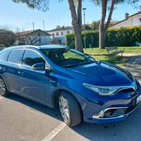 Toyota Auris sw ibrida garanzia ufficiale