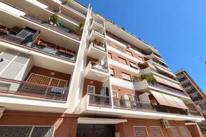 3 LOCALI A ROMA