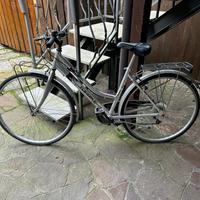 Bicicletta top bike mai usata 3 volte in alluminio