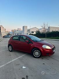 Fiat Grande Punto 1,3 mtj  AUTO PER NEO PATENTATI