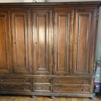 Armadio in legno 5 ante e cassetti