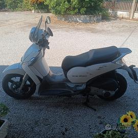  scarabeo Aprilia 300