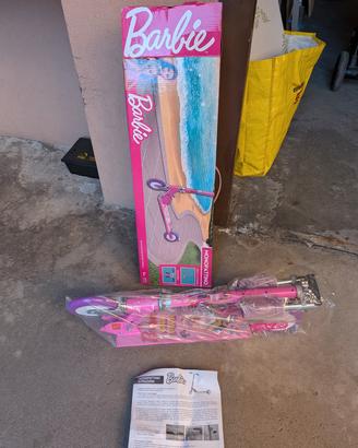 monopattino Barbie 