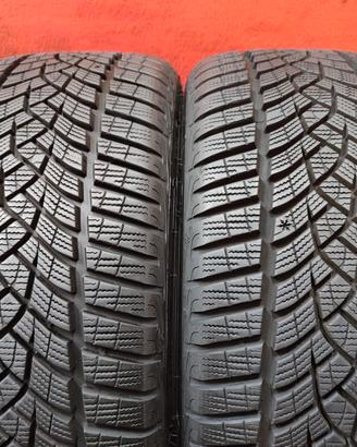 215 40 17 Gomme 99% 2021 Invernali 215 40 R17