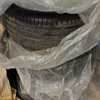 Treno Continental 235/50 R19 - NUOVE da smontaggio