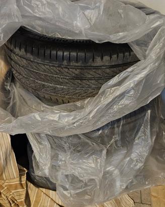 Treno Continental 235/50 R19 - NUOVE da smontaggio