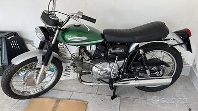 Aermacchi 350