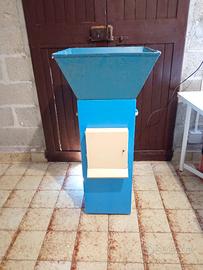 Mulino elettrico per cereali