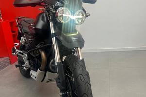 MOTO GUZZI V85