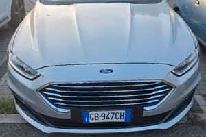 FORD MONDEO HYBRYD