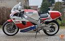 yamaha-fzr-750-r-ow01