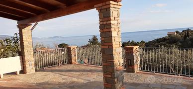 Trilocale LA PERLA PASQUA E ESTATE VISTA MARE