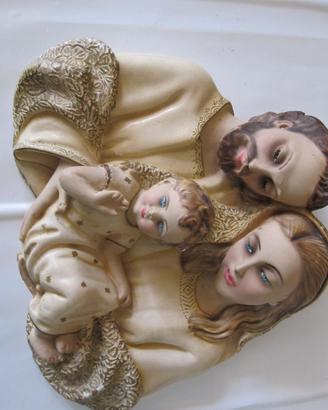 Capoletto capezzale antico scultura sacra famiglia