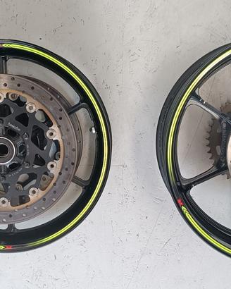 Coppia cerchi originali Suzuki GSXR
