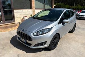 FORD Fiesta 1.4 GPL Titanium