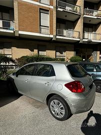 Toyota Auris 2.0 D-4D Sol