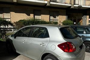 Toyota Auris 2.0 D-4D Sol