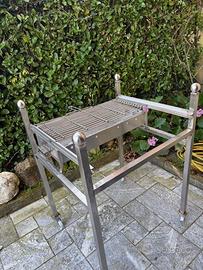 Barbeque in acciaio mai usato