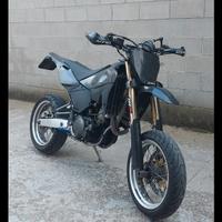 Husqvarna SM 610 - 2005