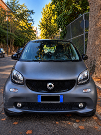 Smart four two 