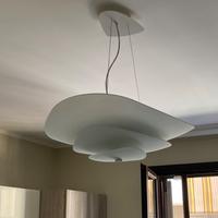 Lampadario moderno in vetro sabbiato