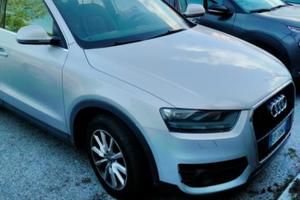 AUDI Q3 2.0 TDI Business
