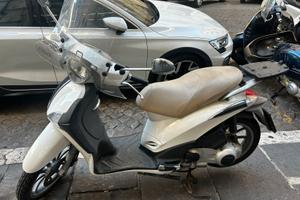 Liberty 125 anno 2010